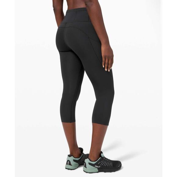 Lululemon Fast and Free Crop Pocket Leggings 19" in Black size 6 - Picture 6 of 10